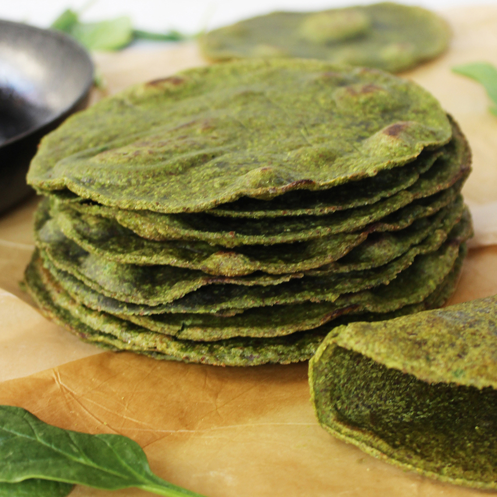 https://www.luvele.co.uk/cdn/shop/articles/spinach_chapati_06_1600x.png?v=1579147409